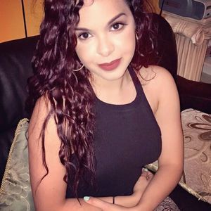 Meet your Posher, Sarai